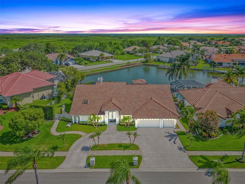 9804 BAY ISLAND DRIVE TAMPA, FL 33615
