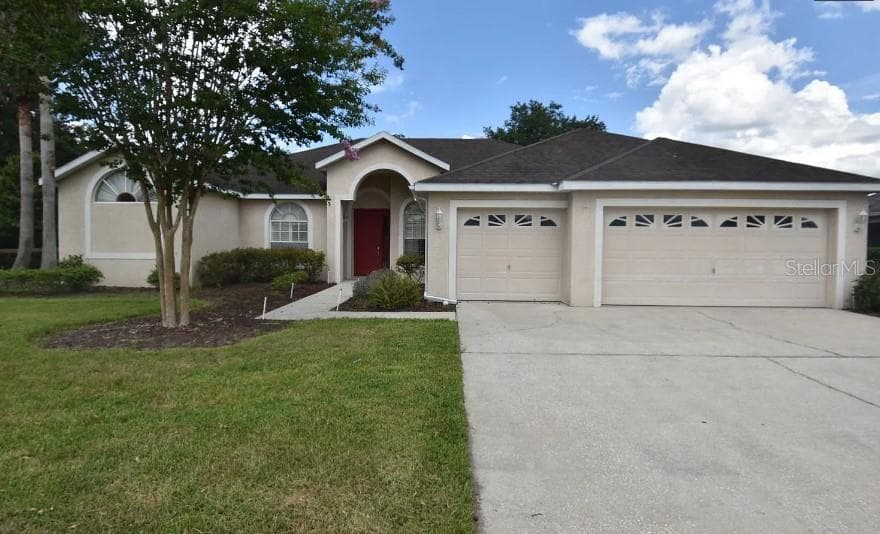 19112 SAINT LAURENT DRIVE LUTZ, FL 33558