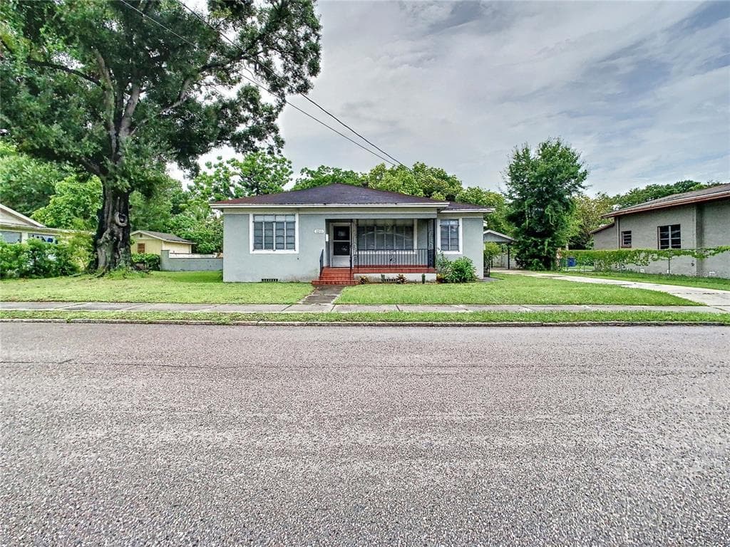 2211 DURHAM STREET TAMPA, FL 33605