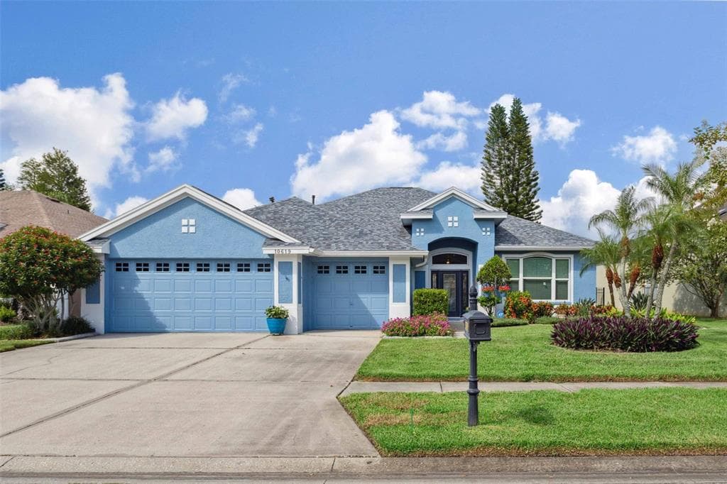 10619 TAVISTOCK DRIVE TAMPA, FL 33626