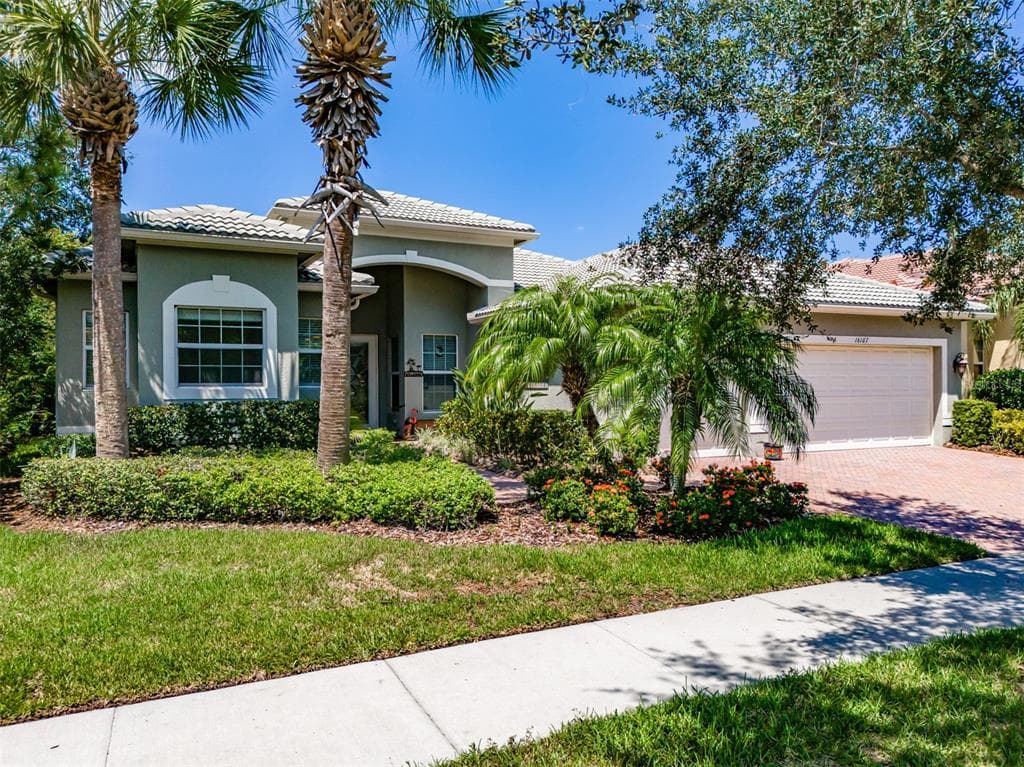 16107 DIAMOND BAY DRIVE WIMAUMA, FL 33598