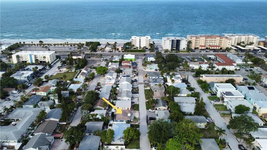 139 147TH AVENUE E MADEIRA BEACH, FL 33708