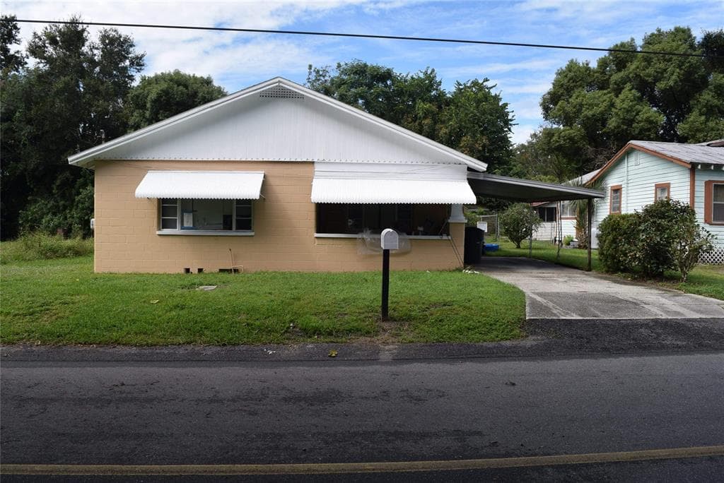 325 S 9TH AVENUE BARTOW, FL 33830