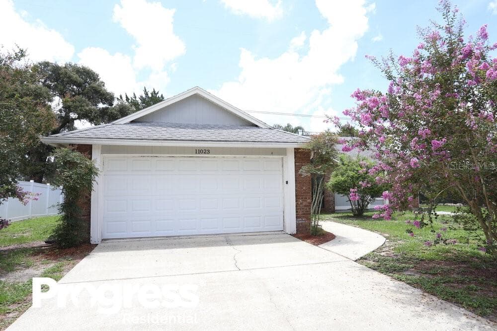 11023 LINDEN DRIVE SPRING HILL, FL 34609