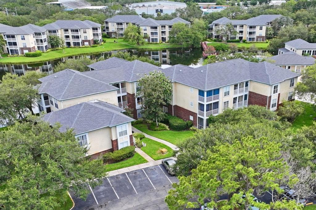 10110 WINSFORD OAK BOULEVARD UNIT 603 TAMPA, FL 33624