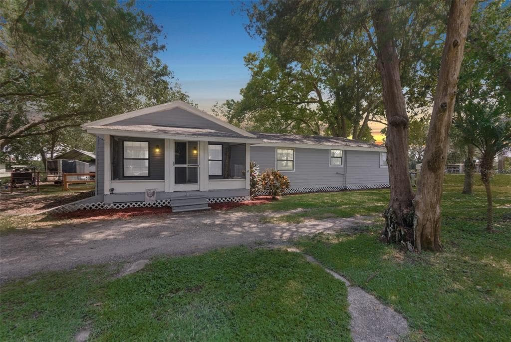 13713 WALDEN SHEFFIELD ROAD DOVER, FL 33527
