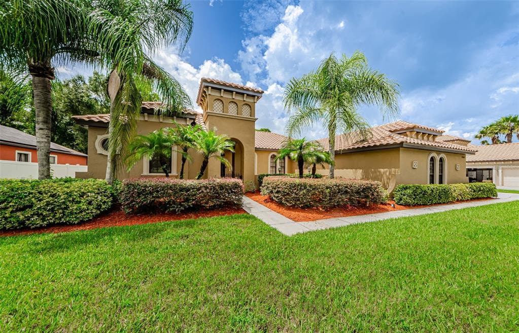 22444 OAKVILLE DRIVE