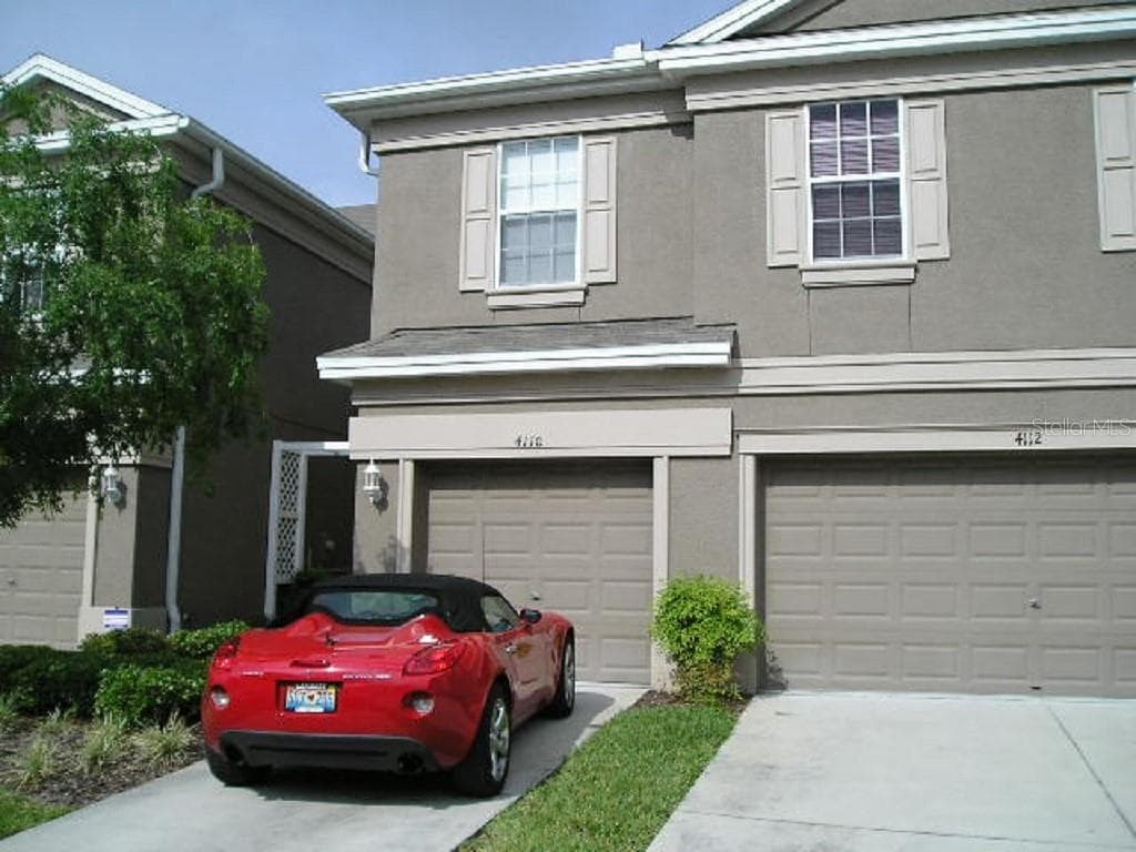 4110 BISMARCK PALM DRIVE TAMPA, FL 33610