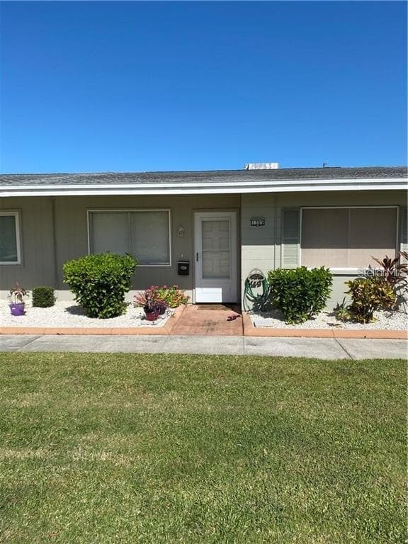 1305 WARWICK COURT SUN CITY CENTER, FL 33573