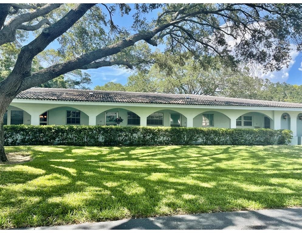 11200 102ND AVENUE UNIT 12 SEMINOLE, FL 33778