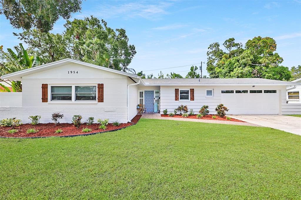 1954 67TH AVENUE S ST PETERSBURG, FL 33712