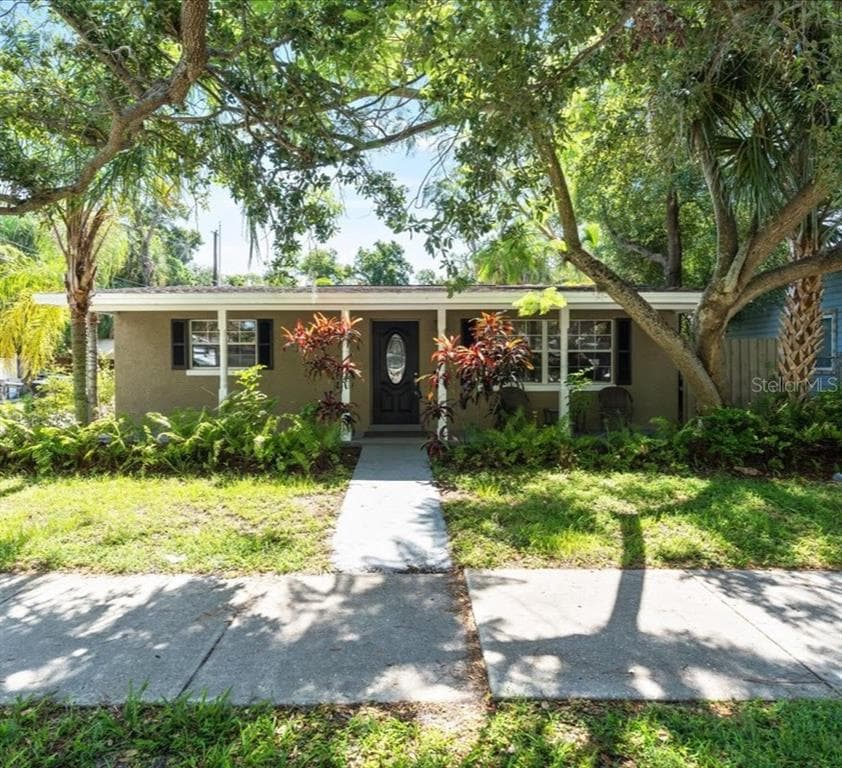 1830 3RD STREET S ST PETERSBURG, FL 33705