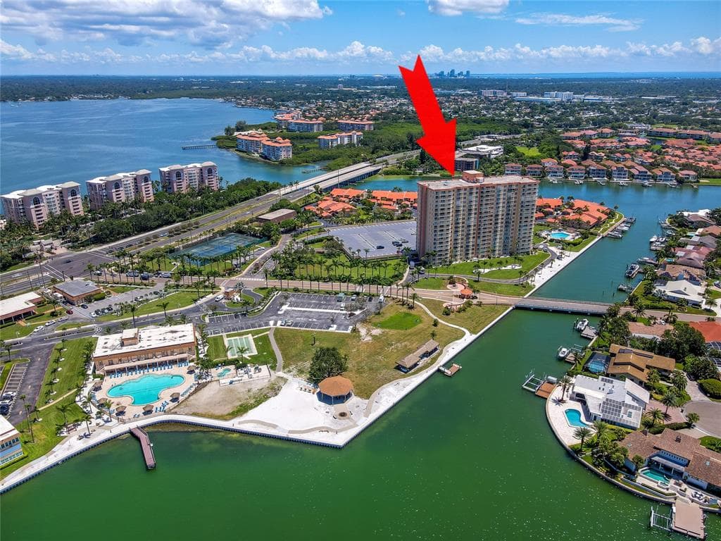 4900 BRITTANY DRIVE S UNIT 1709 ST PETERSBURG, FL 33715