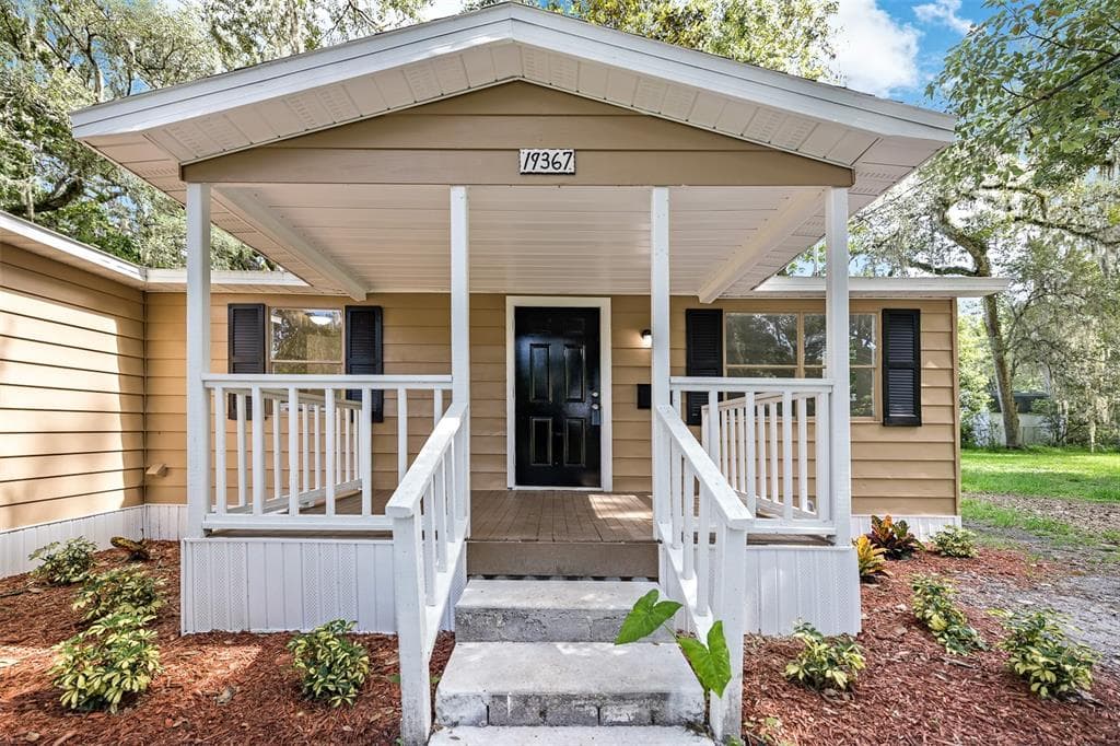 19367 OLIVER STREET BROOKSVILLE, FL 34601