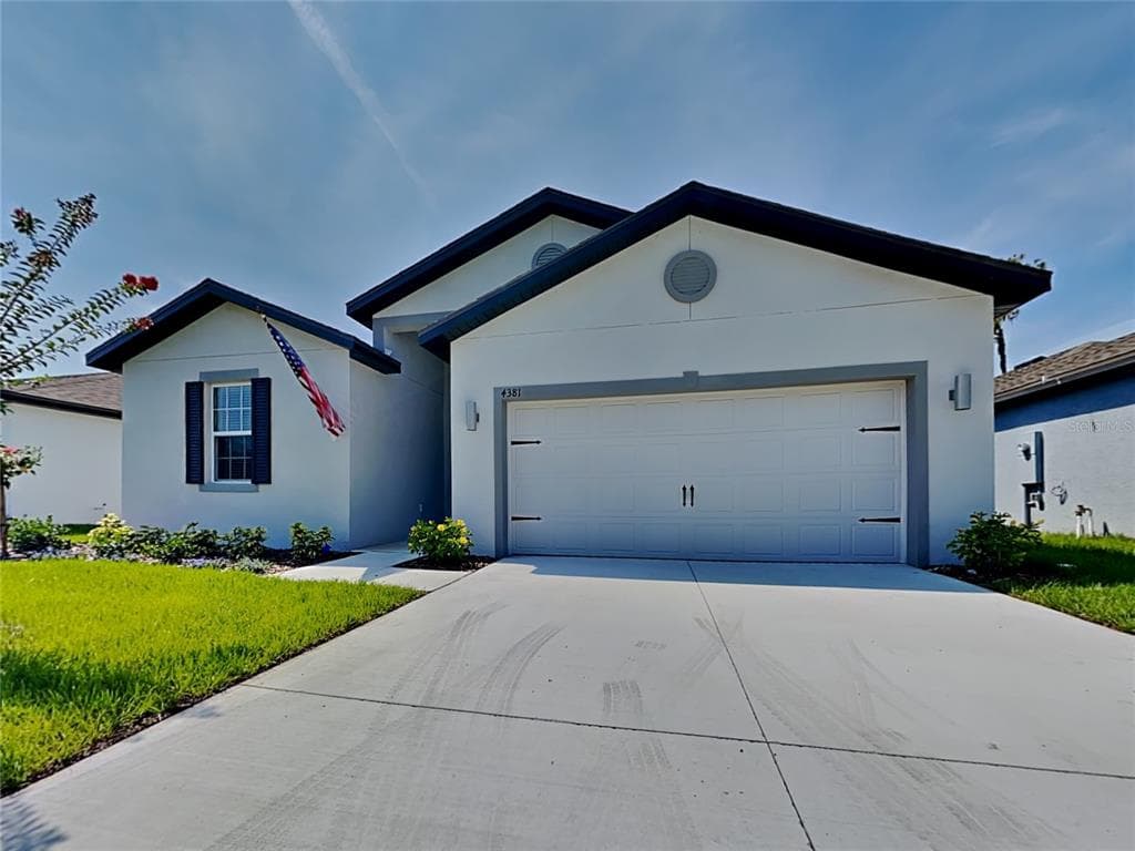 4381 CARRABELLE RIVER LANE LAKELAND, FL 33811