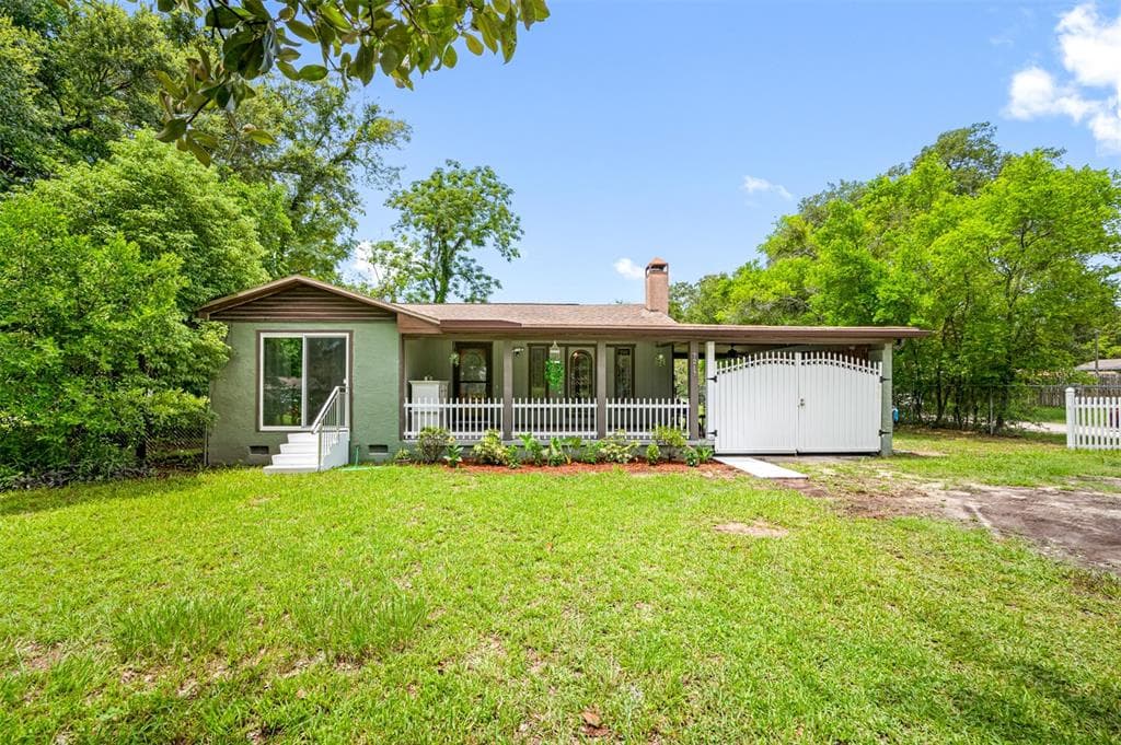 7217 FORT KING ROAD ZEPHYRHILLS, FL 33541