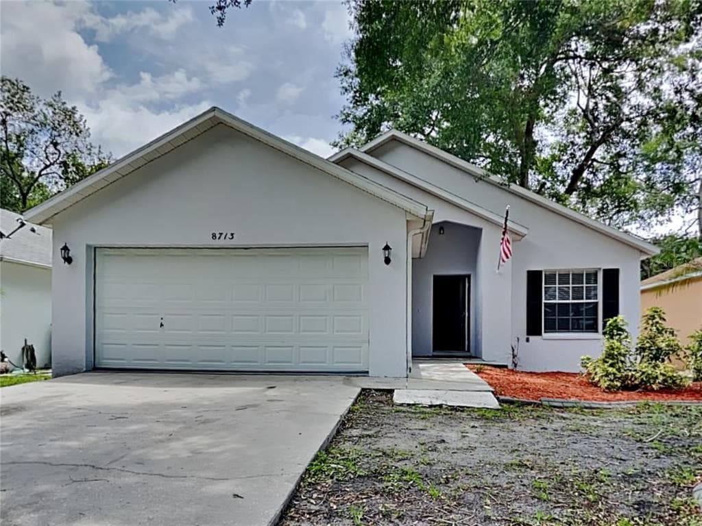 8713 BUSCH OAKS STREET TAMPA, FL 33617