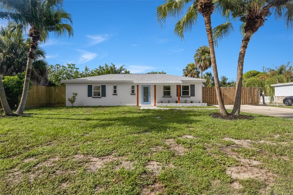 4010 W ROGERS AVE TAMPA, FL 33611