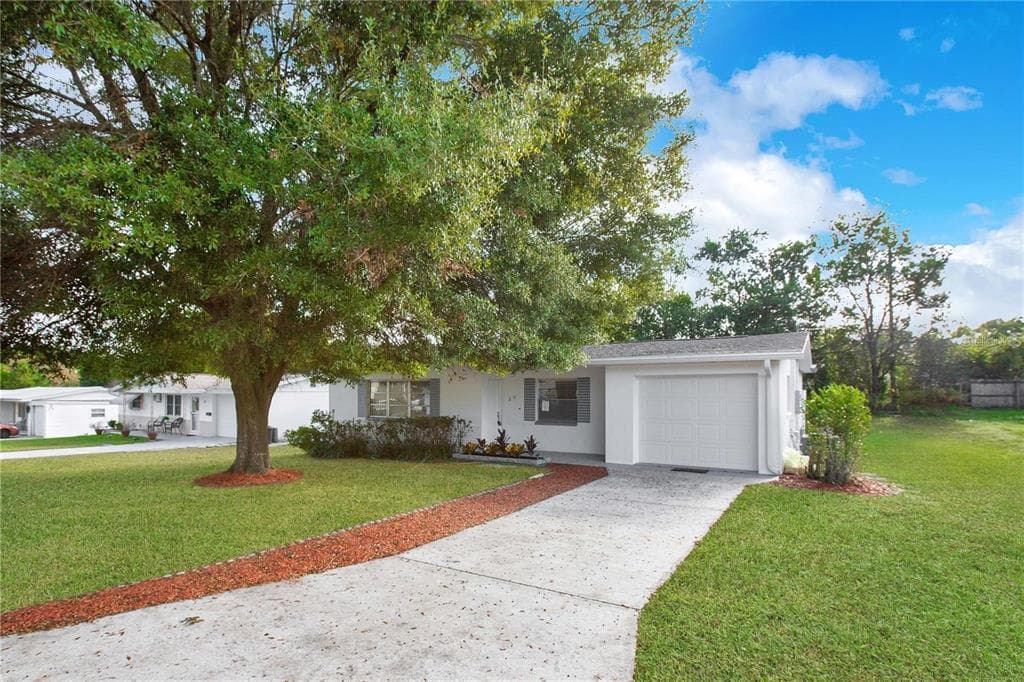 17 S JEFFERSON STREET BEVERLY HILLS, FL 34465