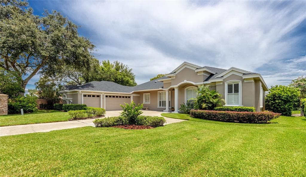 202 HIGHLAND WOODS DRIVE