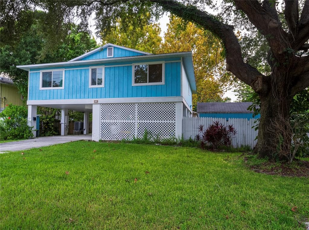 5630 LEE STREET NE ST PETERSBURG, FL 33703