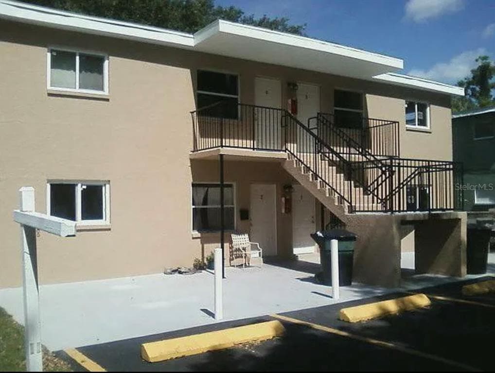 1743 RUSSELL STREET S ST PETERSBURG, FL 33712