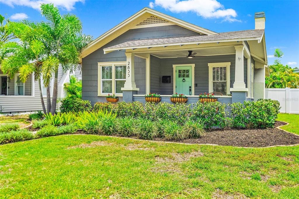2833 11TH STREET N ST PETERSBURG, FL 33704
