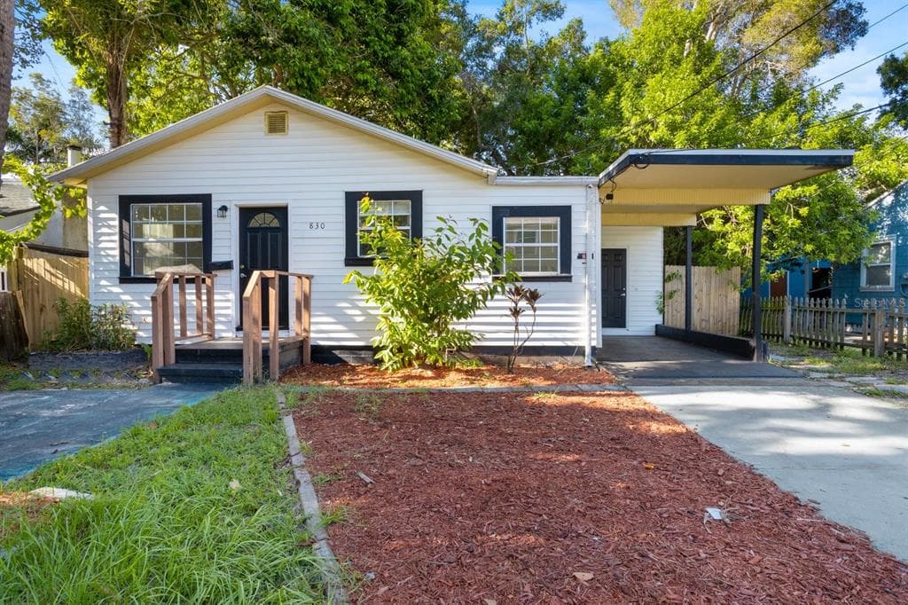 830 30TH AVENUE S ST PETERSBURG, FL 33705