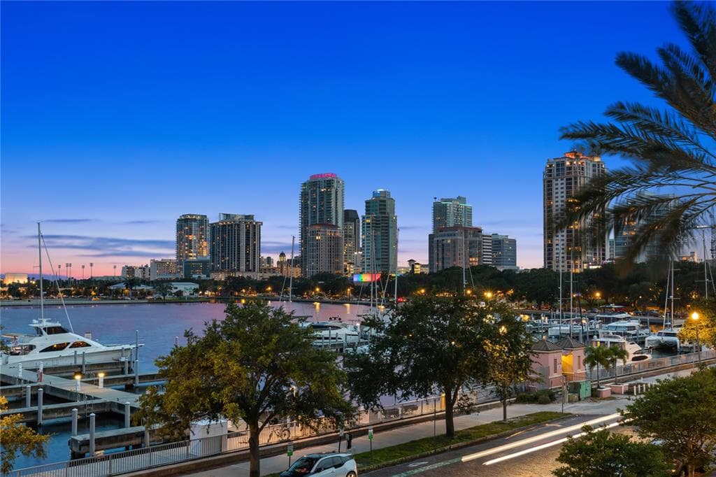 505 5TH AVENUE NE ST PETERSBURG, FL 33701