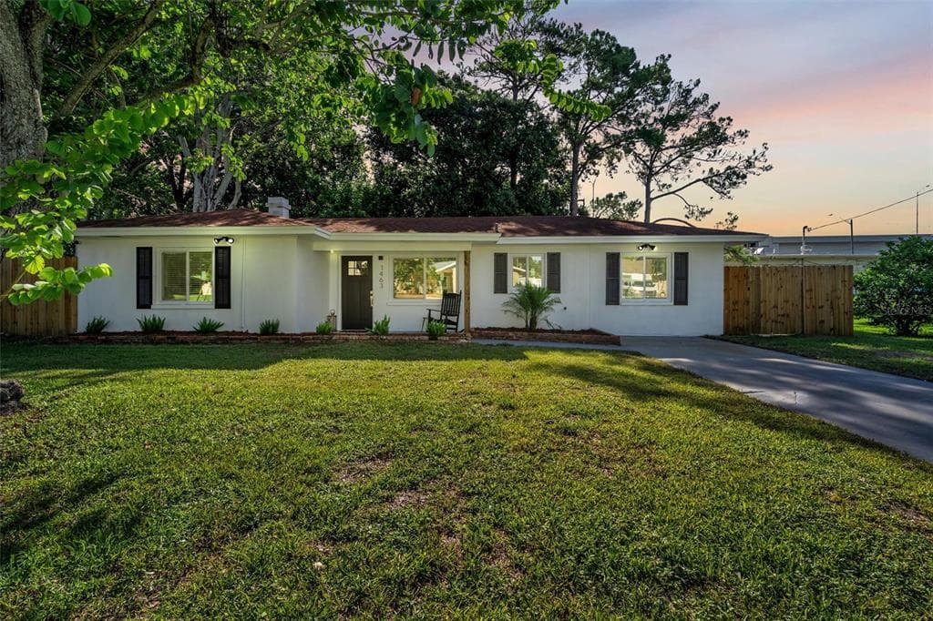 1463 LACONIA DRIVE E CLEARWATER, FL 33764