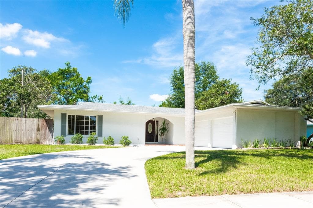 3310 CARIB ROAD TAMPA, FL 33618