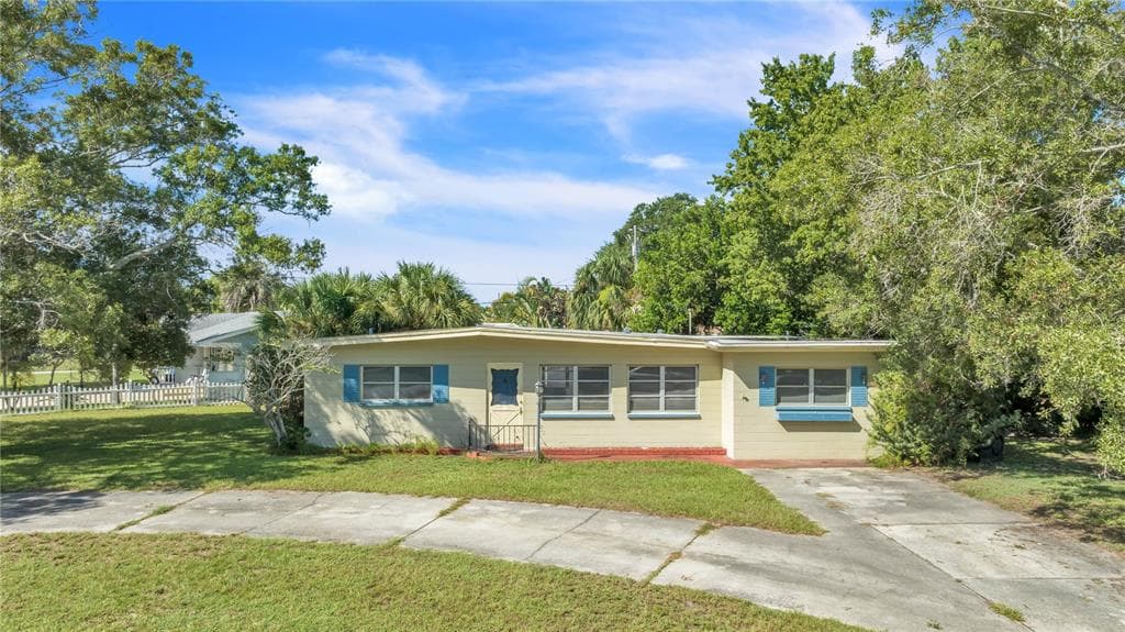 11504 108TH PLACE LARGO, FL 33778