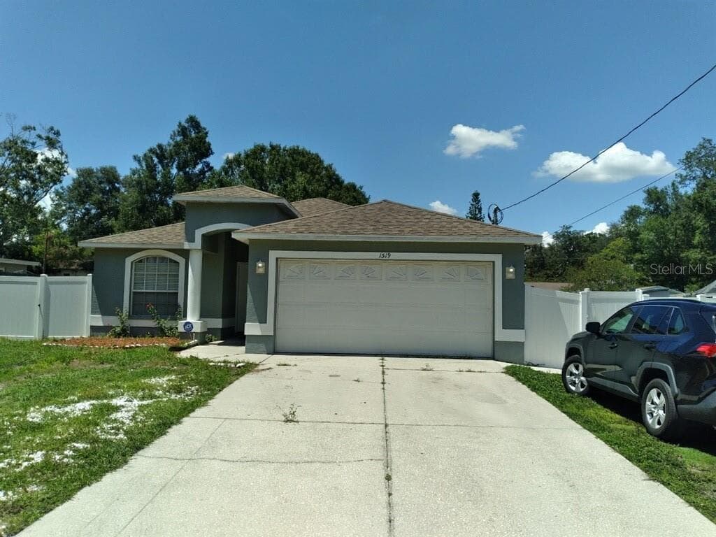 1519 W LINEBAUGH AVENUE TAMPA, FL 33612