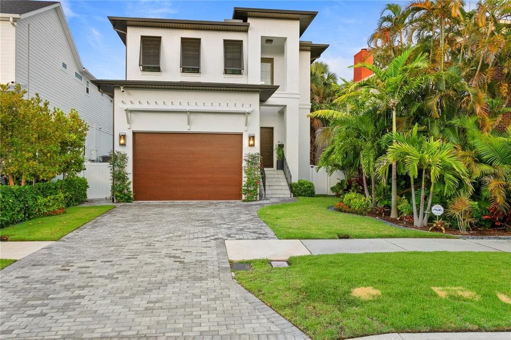 51 ADALIA AVENUE TAMPA, FL 33606
