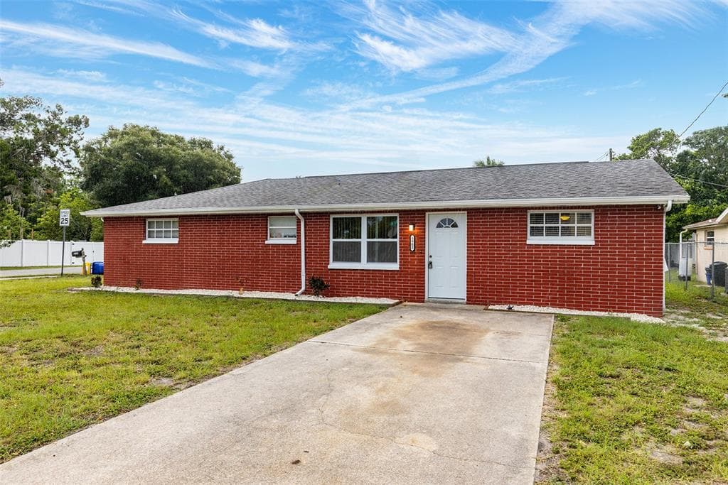 5902 GULF NEW PORT RICHEY, FL 34652