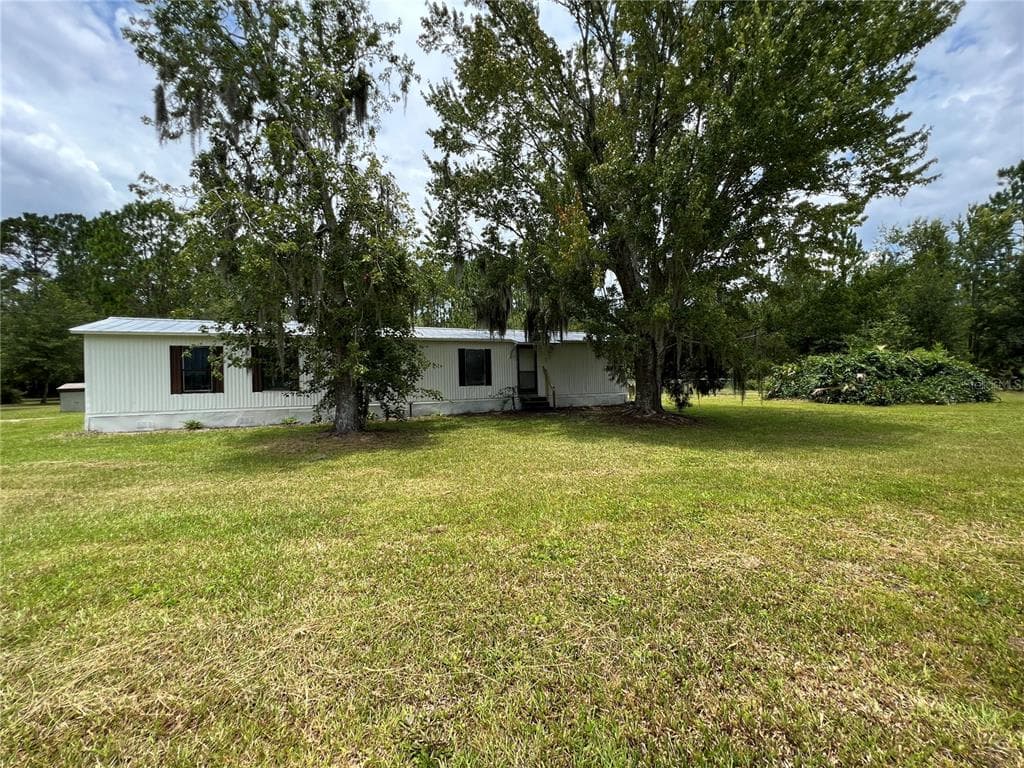871 SE 71ST STREET STARKE, FL 32091
