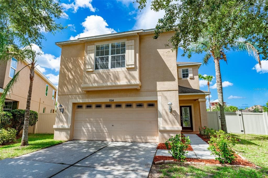 7214 LUMBER PORT DR RUSKIN, FL 33573