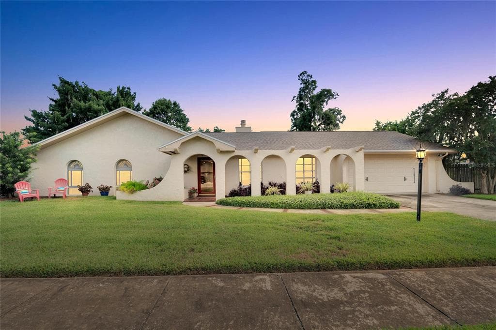 1617 TEAKWOOD DRIVE