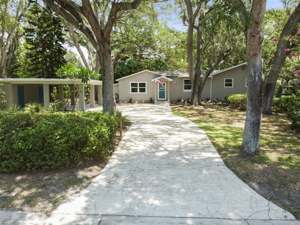 1101 52ND STREET N ST PETERSBURG, FL 33710