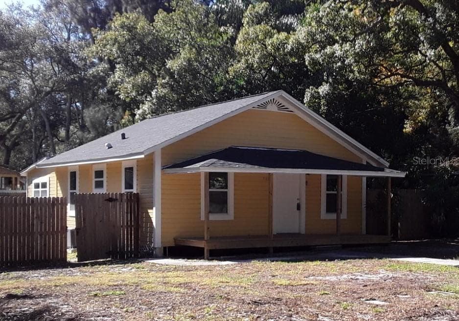 733 NEW YORK STREET UNIT A CLEARWATER, FL 33756