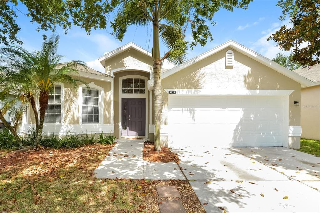 9924 AUTUMN CREEK LANE ORLANDO, FL 32832