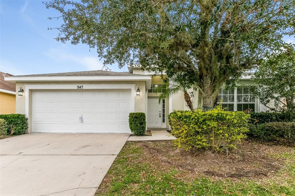 947 TRAMELLS TRAIL KISSIMMEE, FL 34744