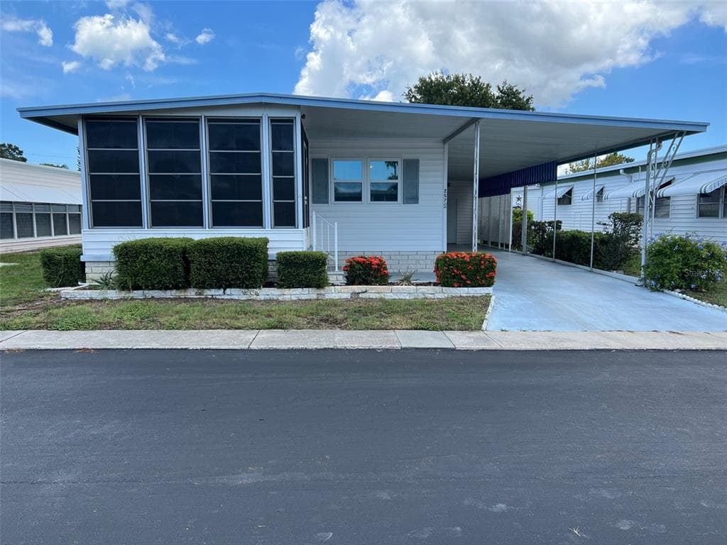 257 SAGO PALM STREET LARGO, FL 33778