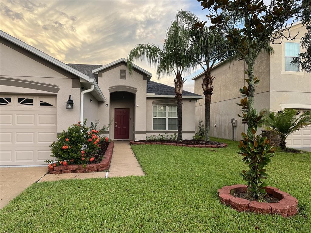 20142 OAKFLOWER AVENUE TAMPA, FL 33647