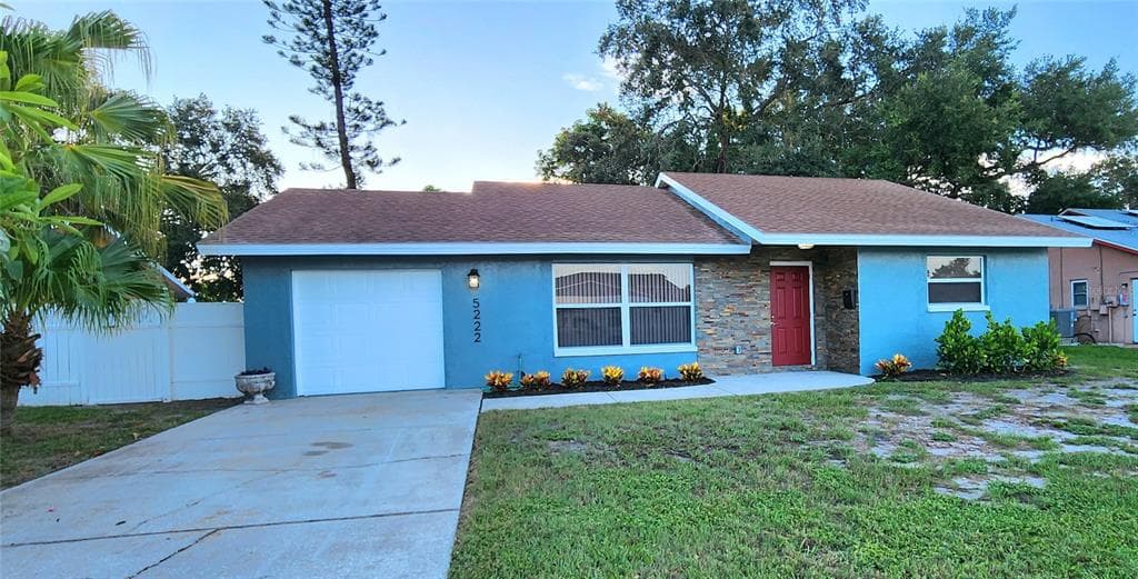 5222 CASTILE WAY S ST PETERSBURG, FL 33712
