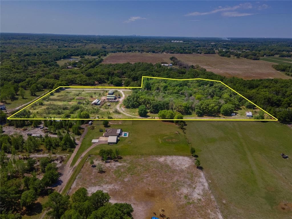 4936 GARLAND BRANCH ROAD DOVER, FL 33527