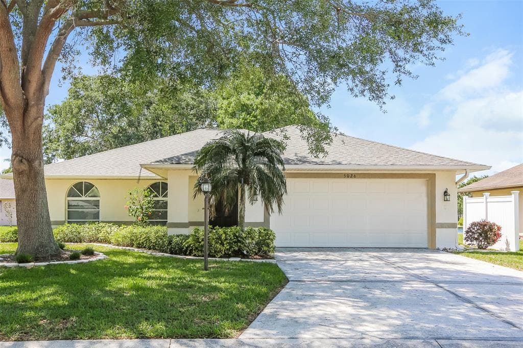 5026 25TH STREET E BRADENTON, FL 34203