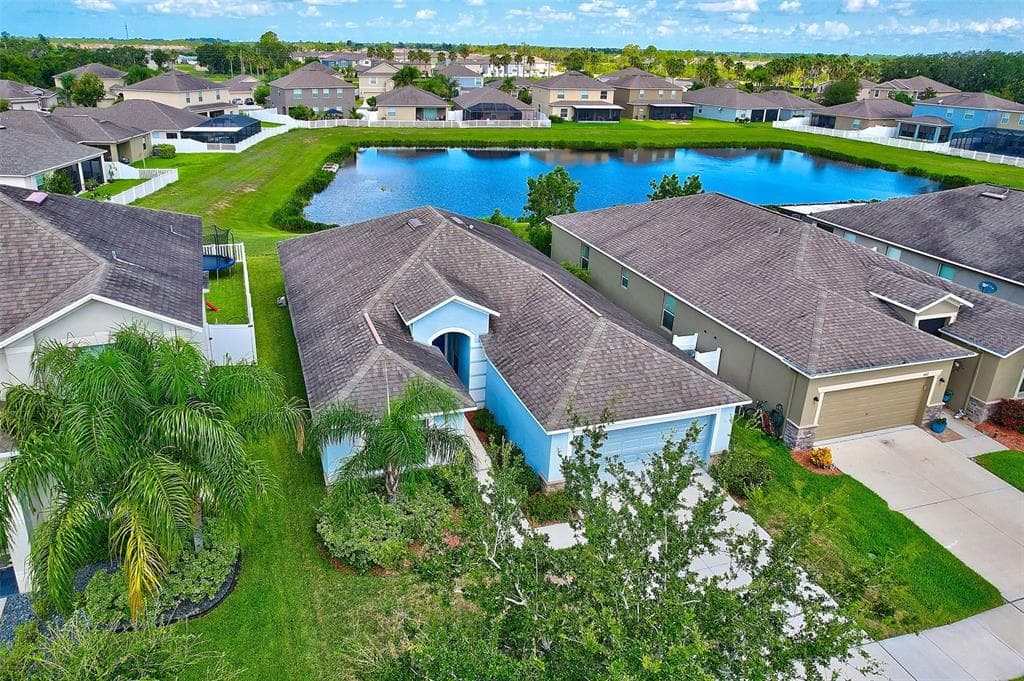 1410 OAK POND STREET RUSKIN, FL 33570