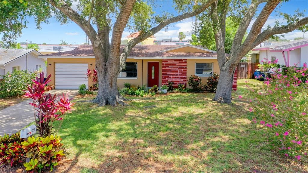 1251 OAKVIEW AVENUE CLEARWATER, FL 33756
