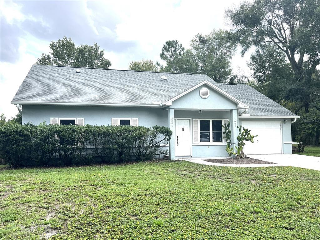 2004 LINDA LANE LUTZ, FL 33558